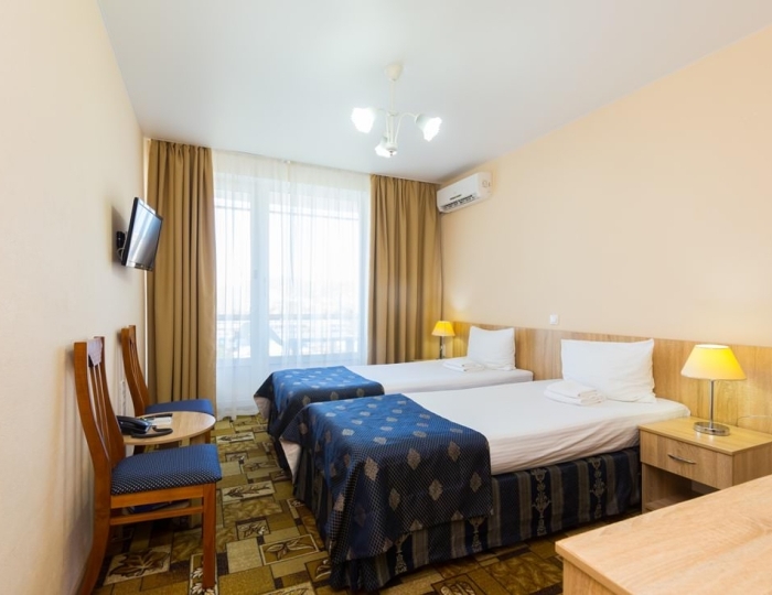 Стандарт 2-местный 1 категории - СКК «Адлеркурорт» (корпус «Коралл»)