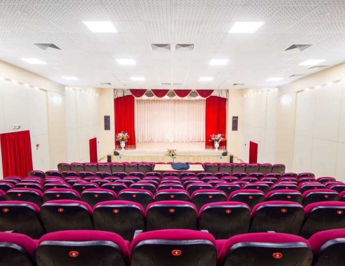 Киноконцертный зал - СКК «Адлеркурорт» (корпус «Коралл»)